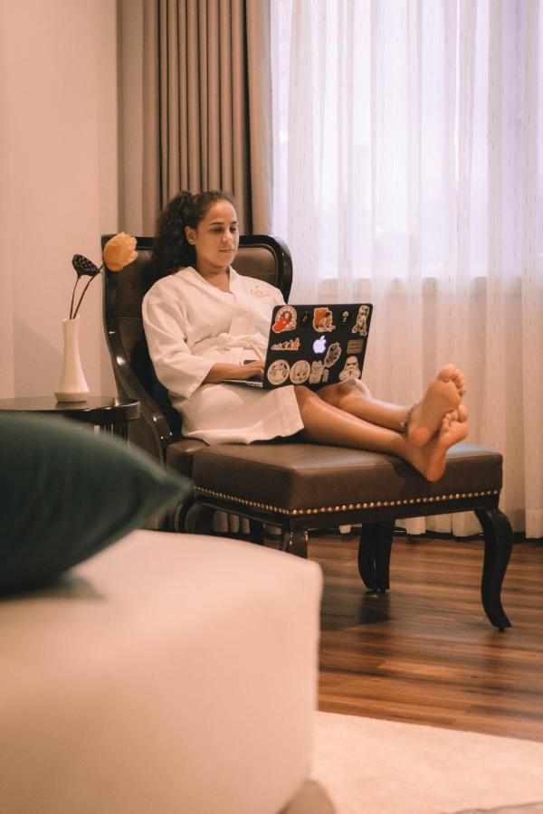 Odys Premium Twin Daily Minibar & 1 time Afternoon Tea,1695755513:JPEG
